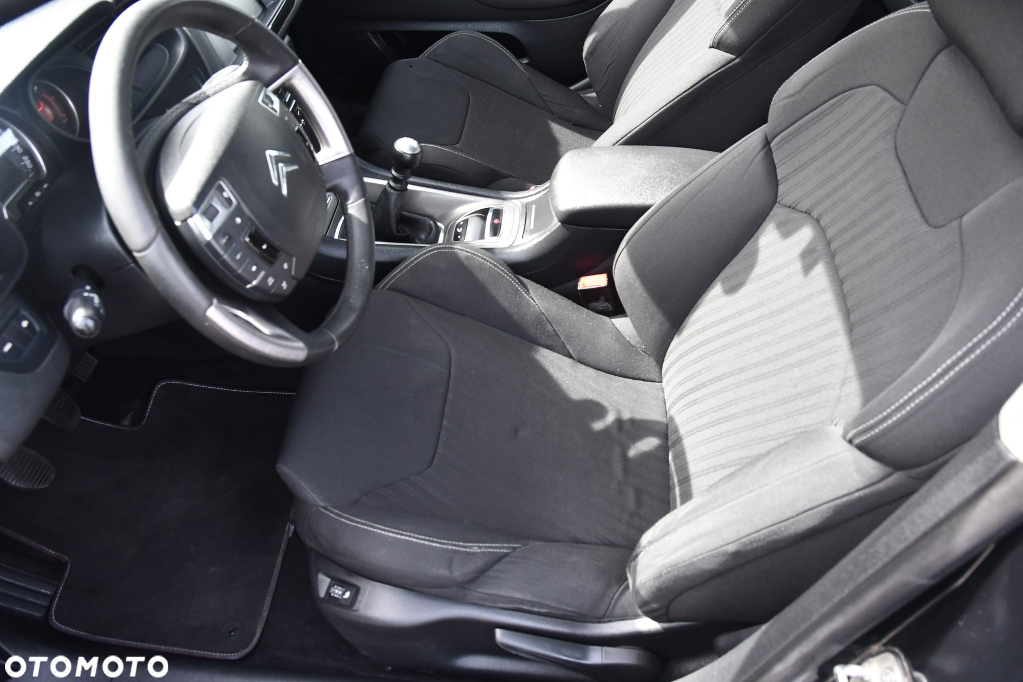 Citroën C5 2.0 HDi Dynamique - 10