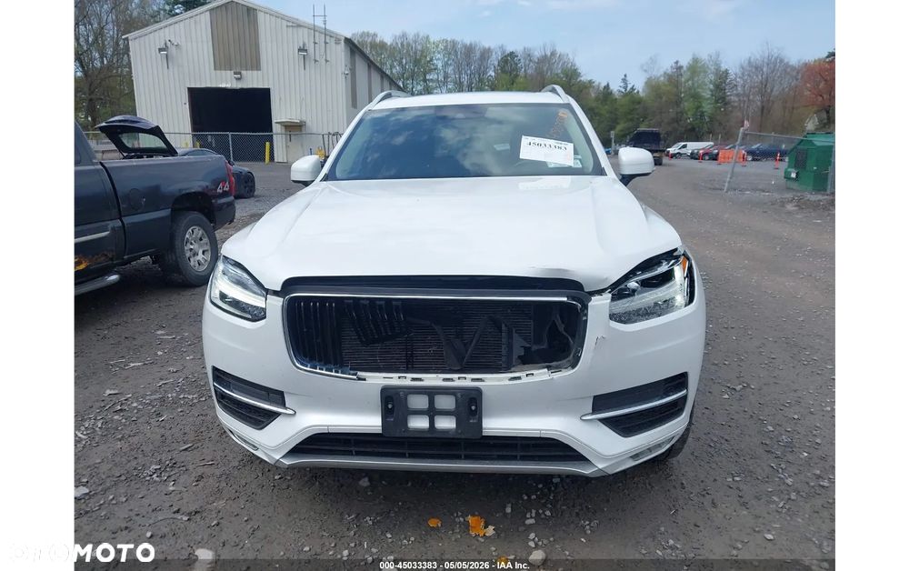 Volvo XC 90 - 5