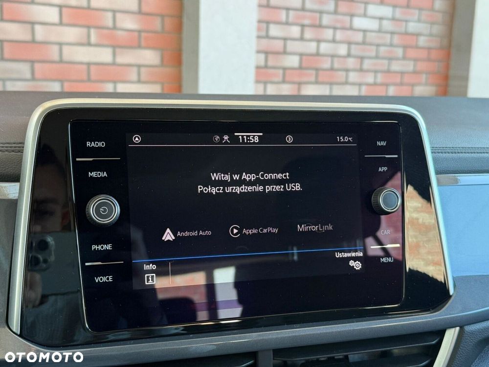 Volkswagen T-Roc - 25