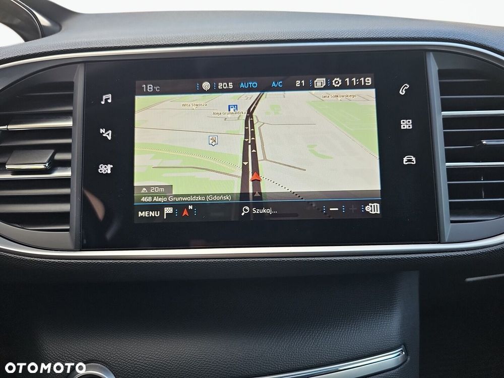 Peugeot 308 BlueHDi 130 EAT8 Allure - 25