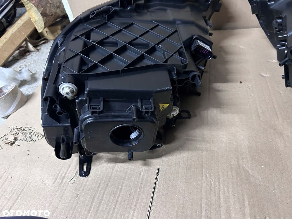 lampa lewa prawa touareg 7p lift lampy komplet 7P1941752B 7P1941751B - 7