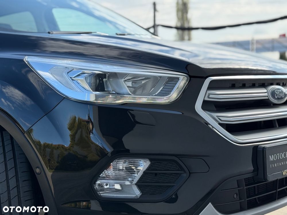 Ford Kuga 1.5 EcoBoost 2x4 Titanium - 37