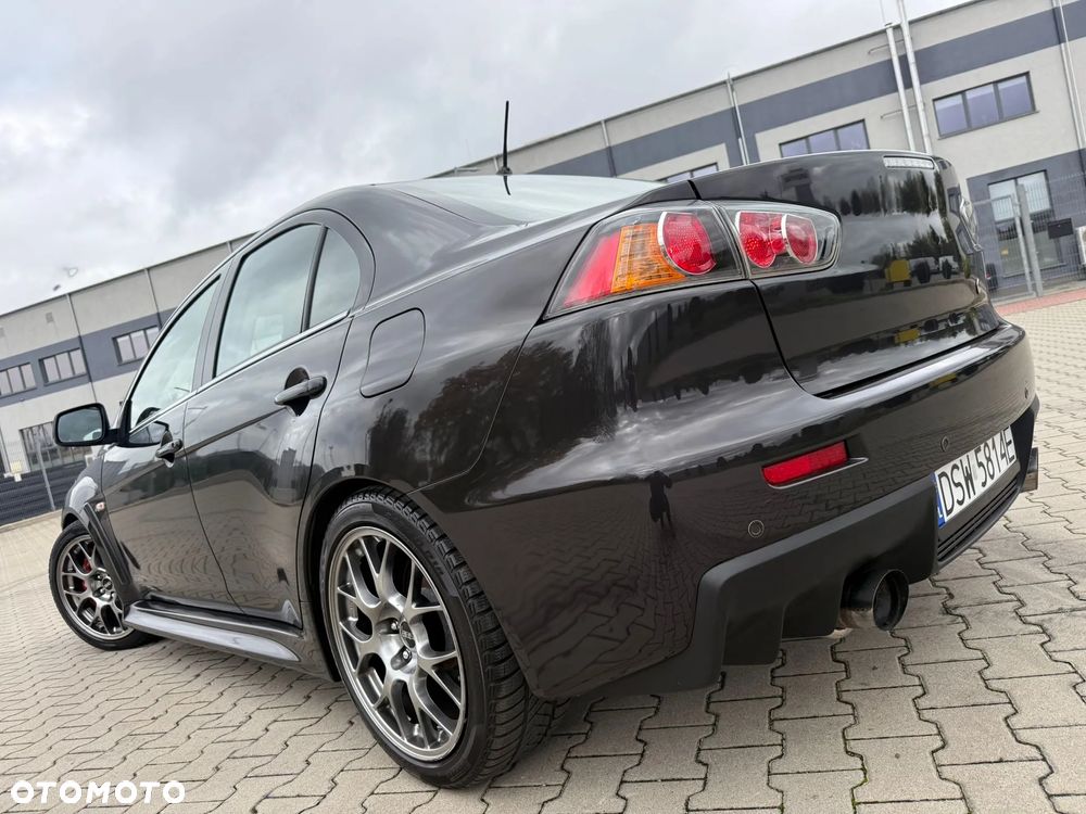 Mitsubishi Lancer Evolution - 2