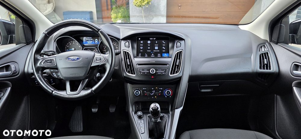 Ford Focus 1.0 EcoBoost Titanium ASS - 5