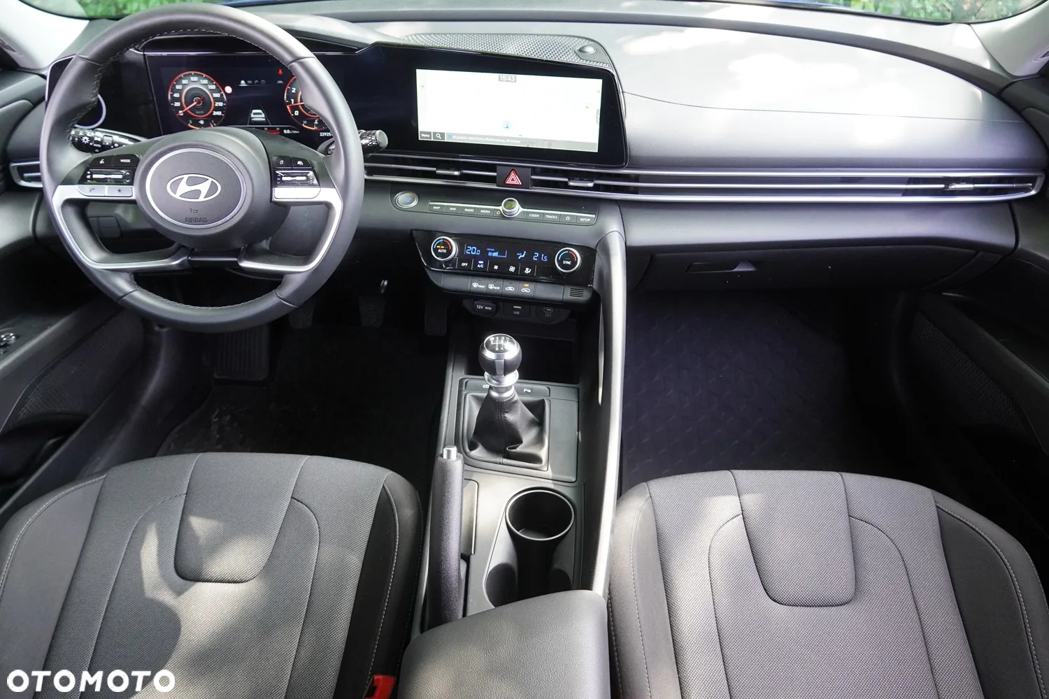 Hyundai Elantra 1.6 Modern - 5