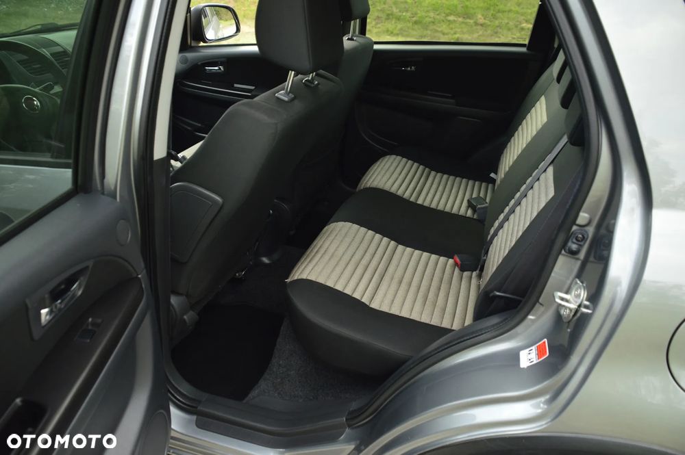 Fiat Sedici 1.6 16V 4x4 Lounge - 23