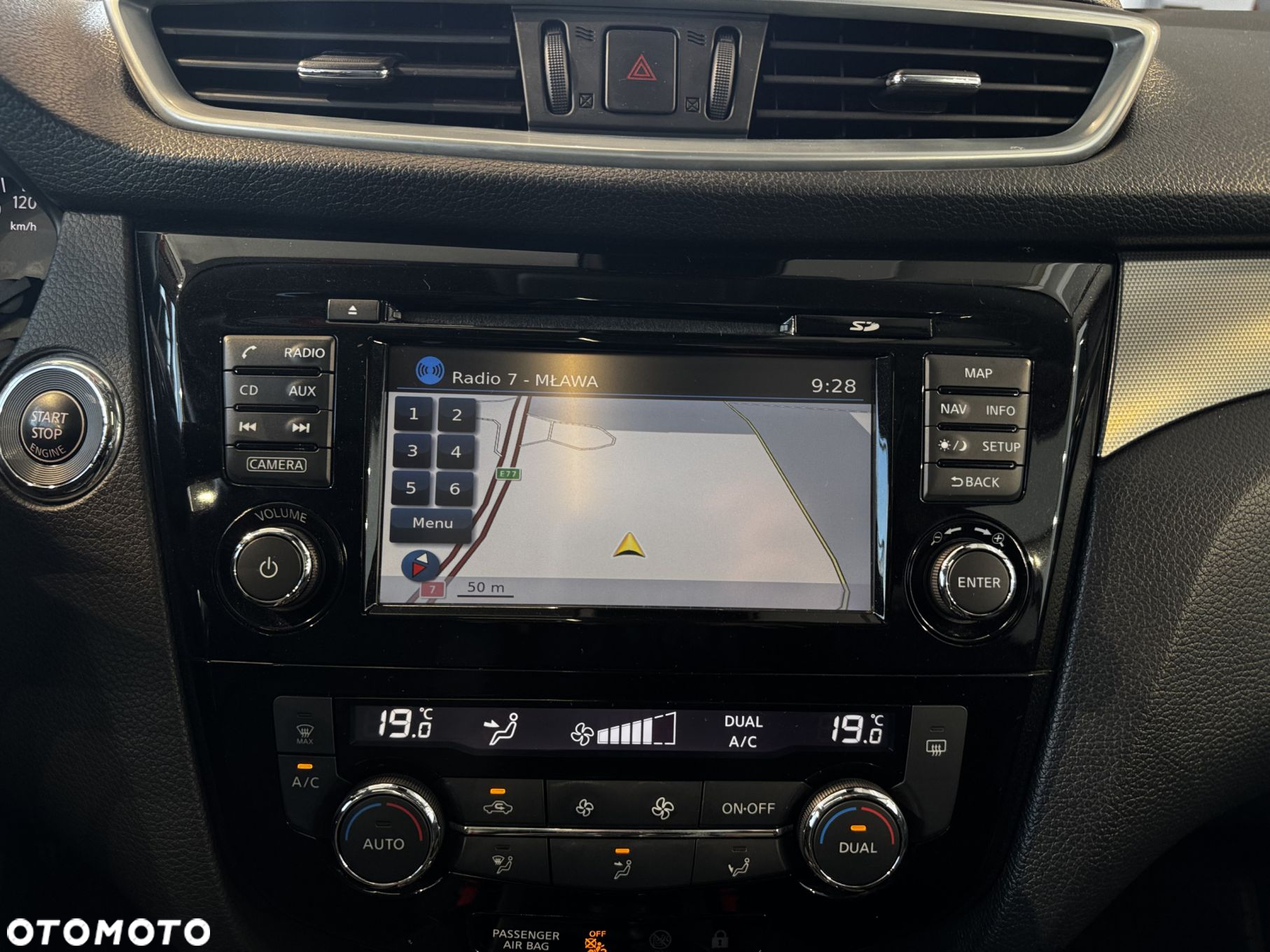 Nissan Qashqai - 24