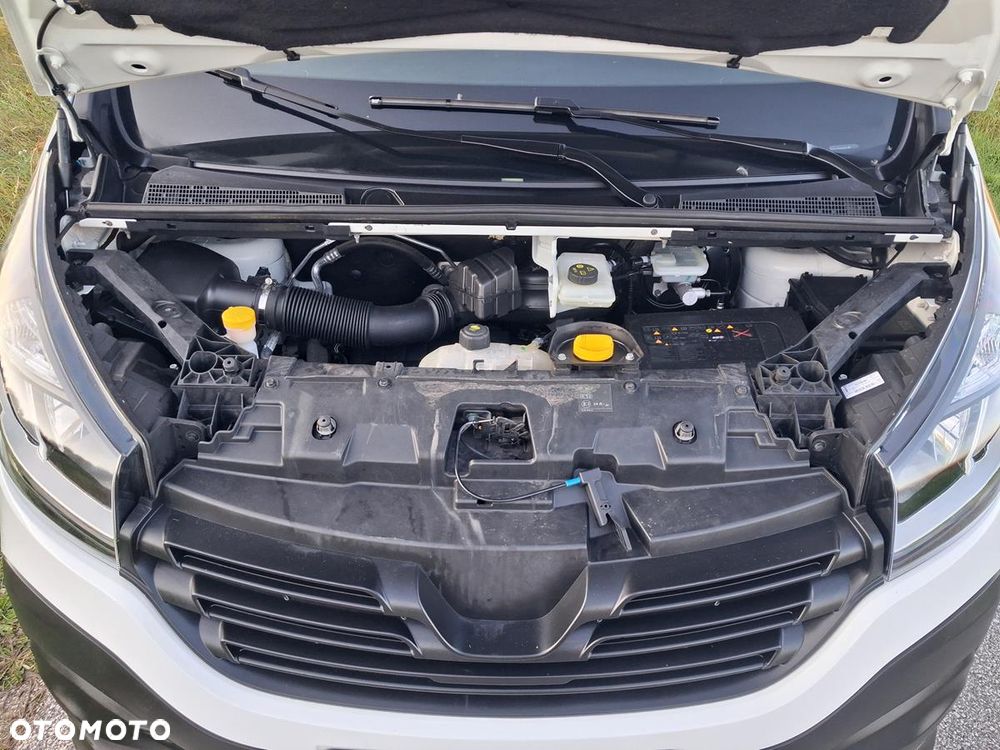 Renault Trafic - 19