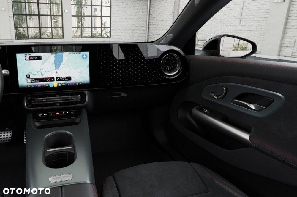 Mercedes-Benz CLA - 9