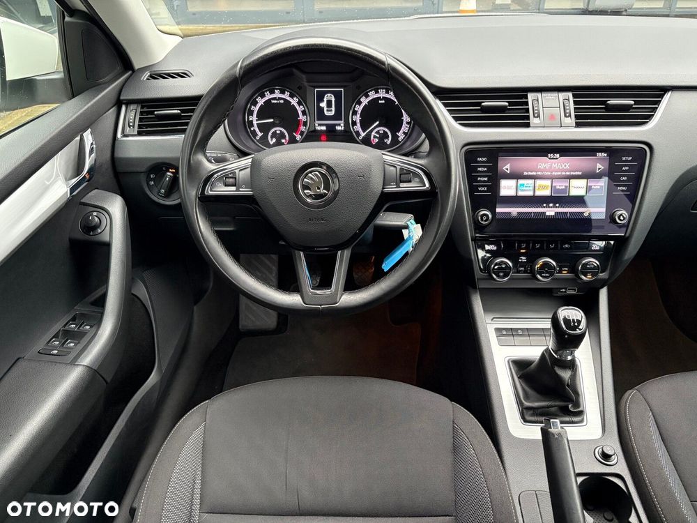 Skoda Octavia - 10