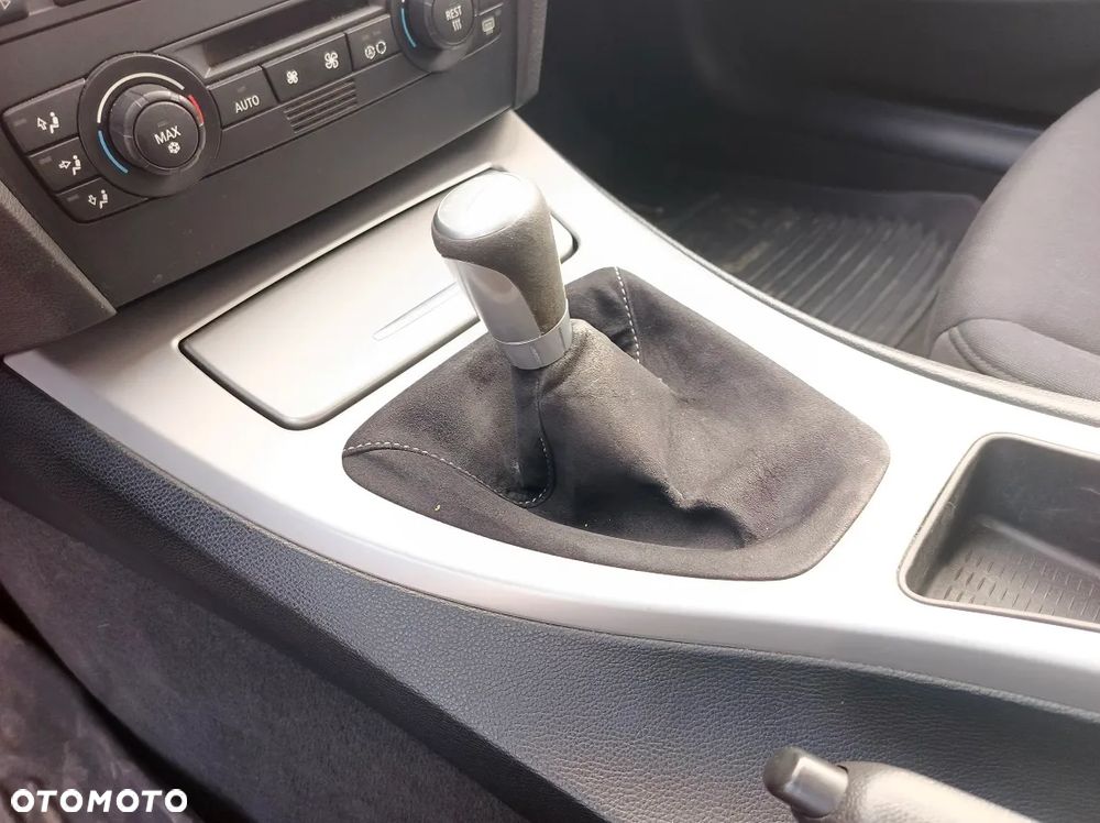 BMW Seria 3 - 17