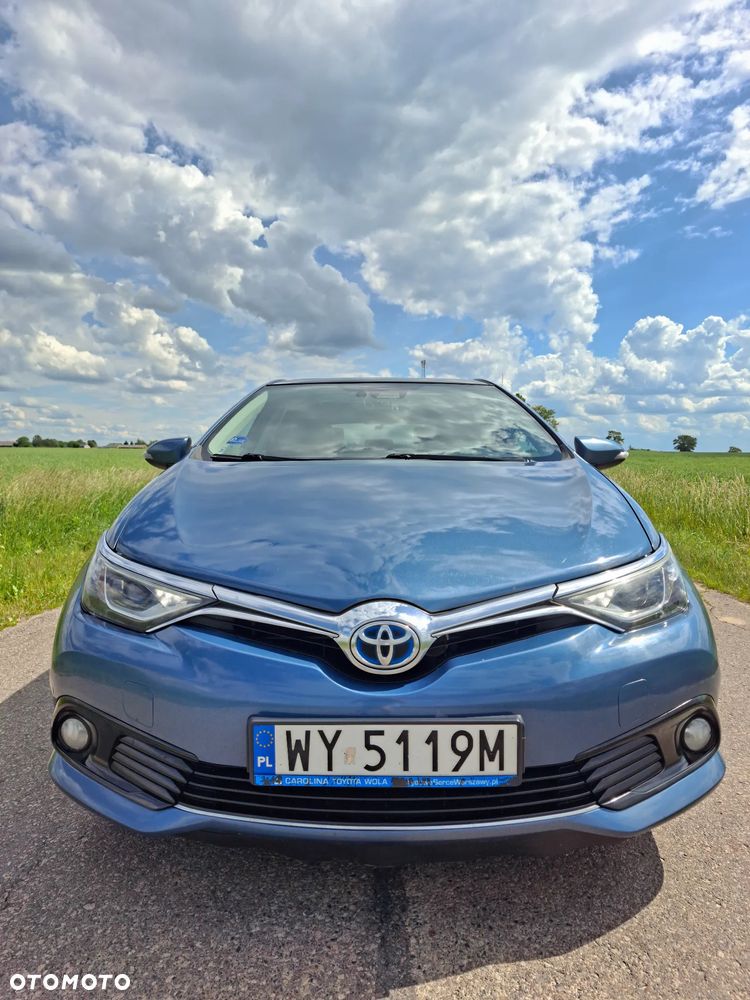 Toyota Auris - 1