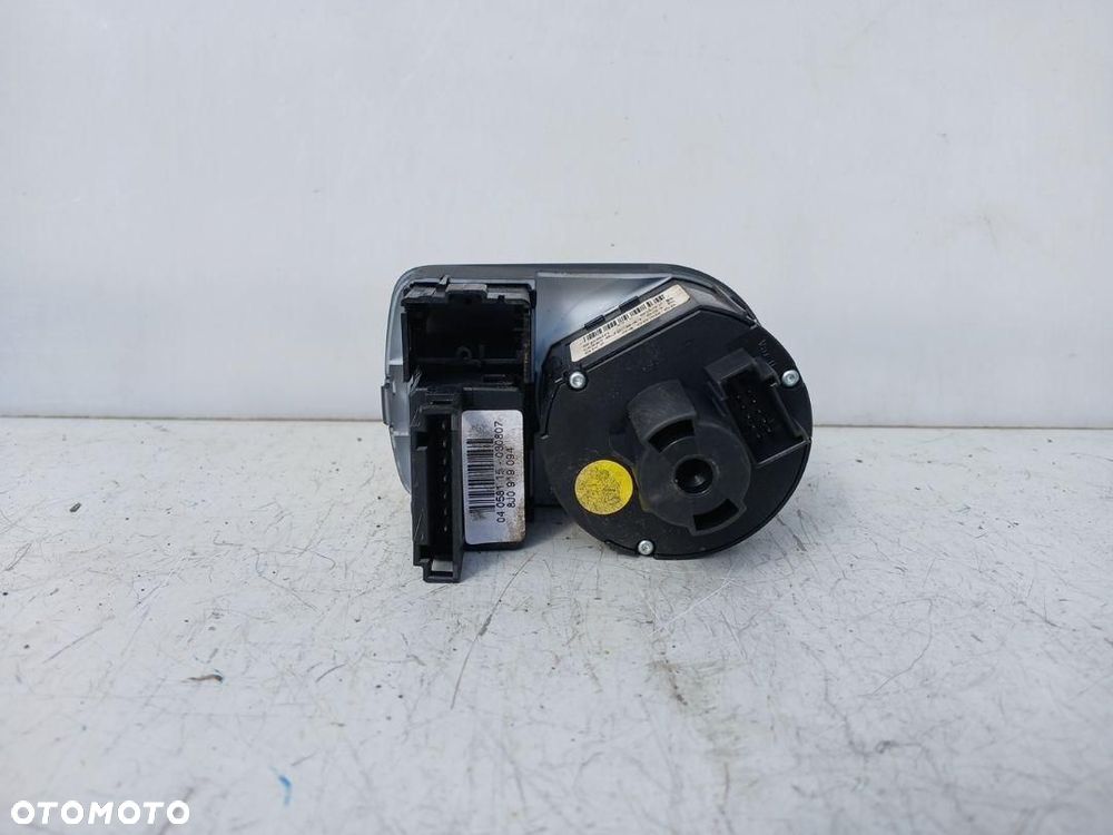WŁĄCZNIK PRZEŁĄCZNIK ŚWIATEŁ AUDI TT 8J 8J0919094 - 2