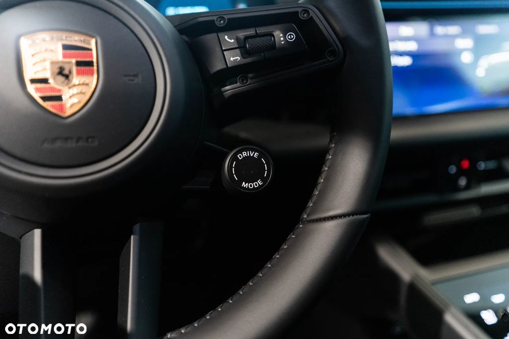 Porsche Macan - 17