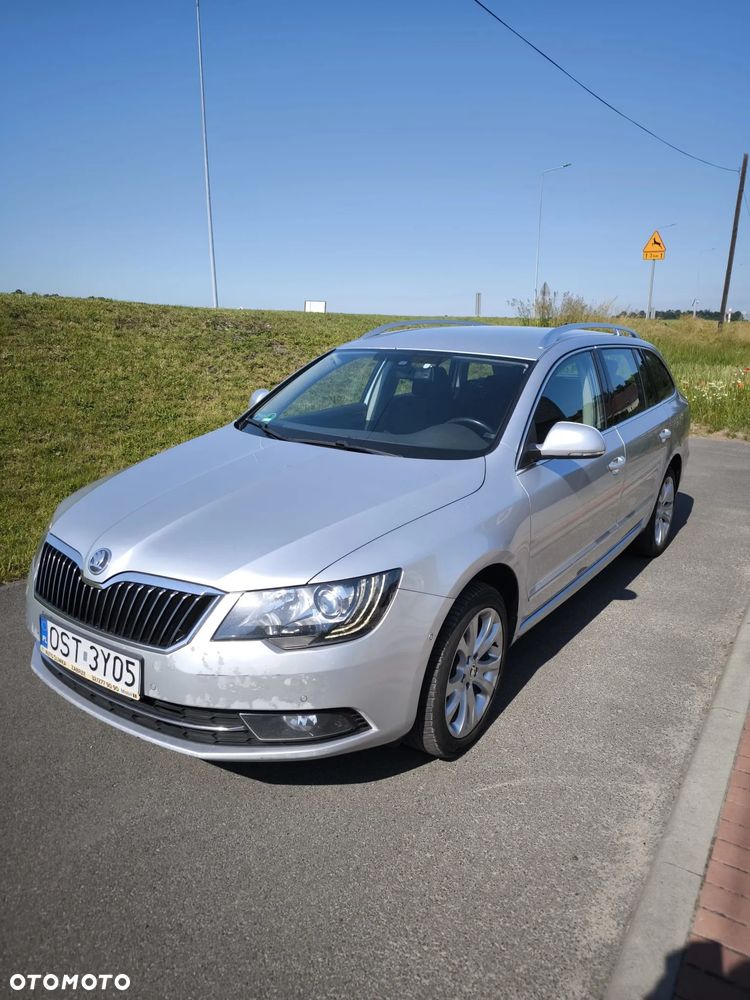 Skoda Superb 2.0 TDI Elegance - 1