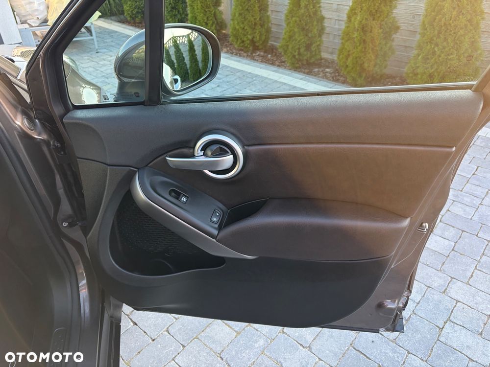 Fiat 500X 1.4 MultiAir Lounge DDCT - 32