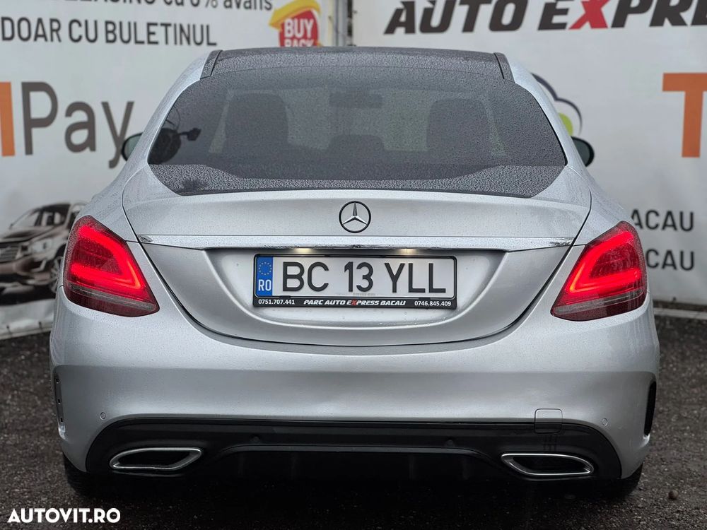 Mercedes-Benz C - 25