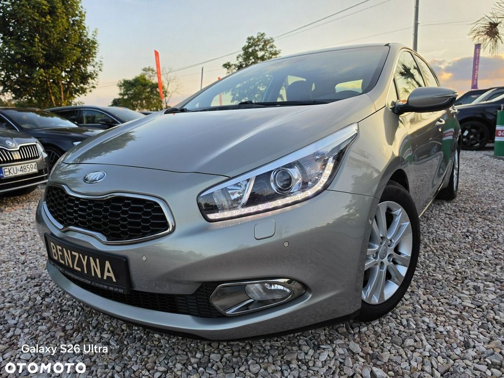 Kia Ceed - 15