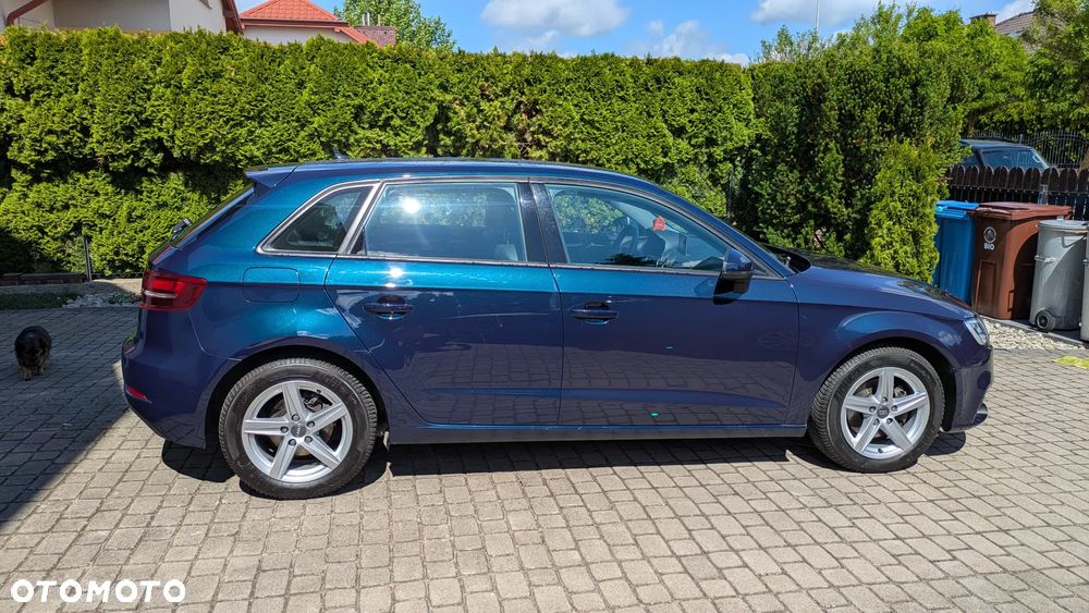Audi A3 Sportback 30 TDI S tronic - 9