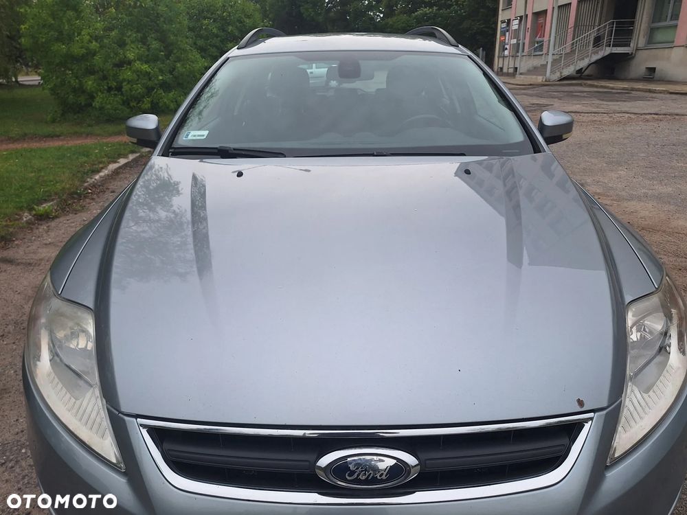 Ford Mondeo - 23