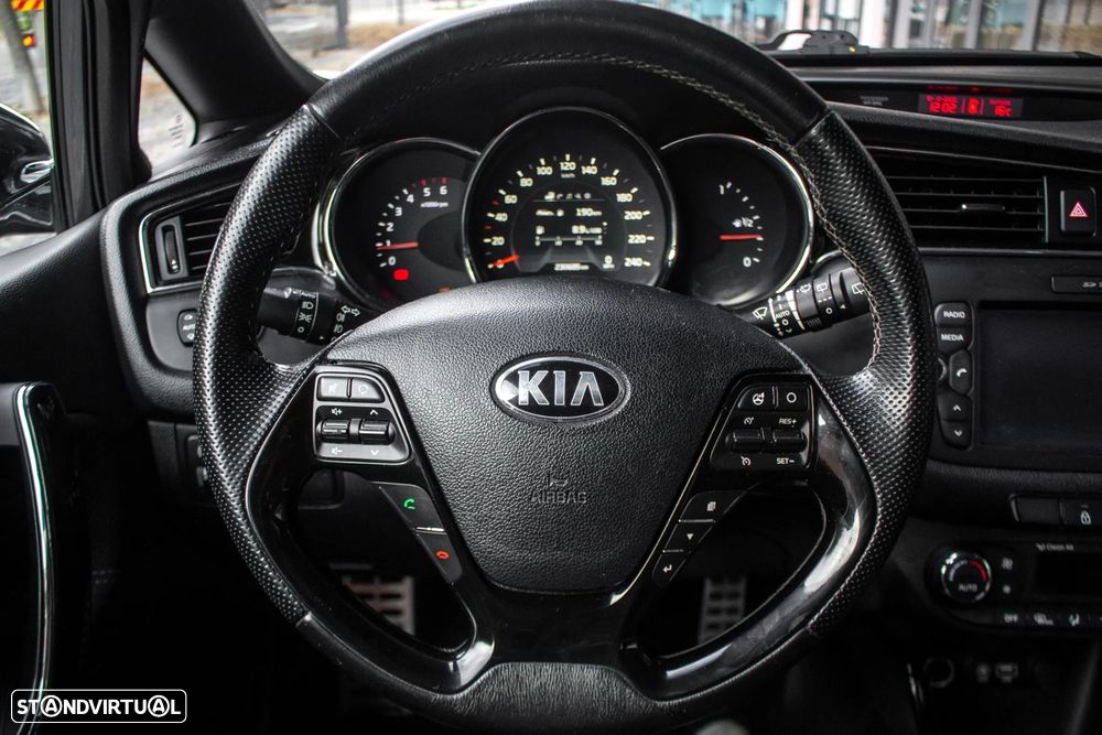 Kia Ceed SW 1.6 CRDi GT Line - 14