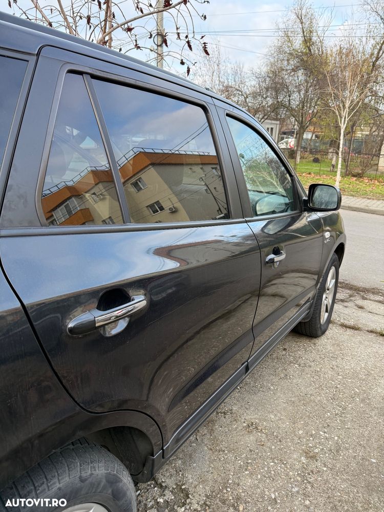 Hyundai Santa Fe 2.2 DSL VGT 5 SEATS 4WD - 9