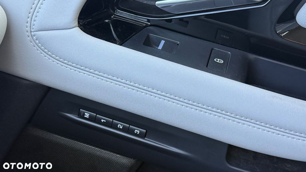 Land Rover Range Rover Evoque - 20
