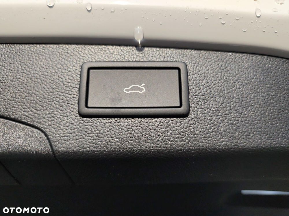 Volkswagen Passat - 35