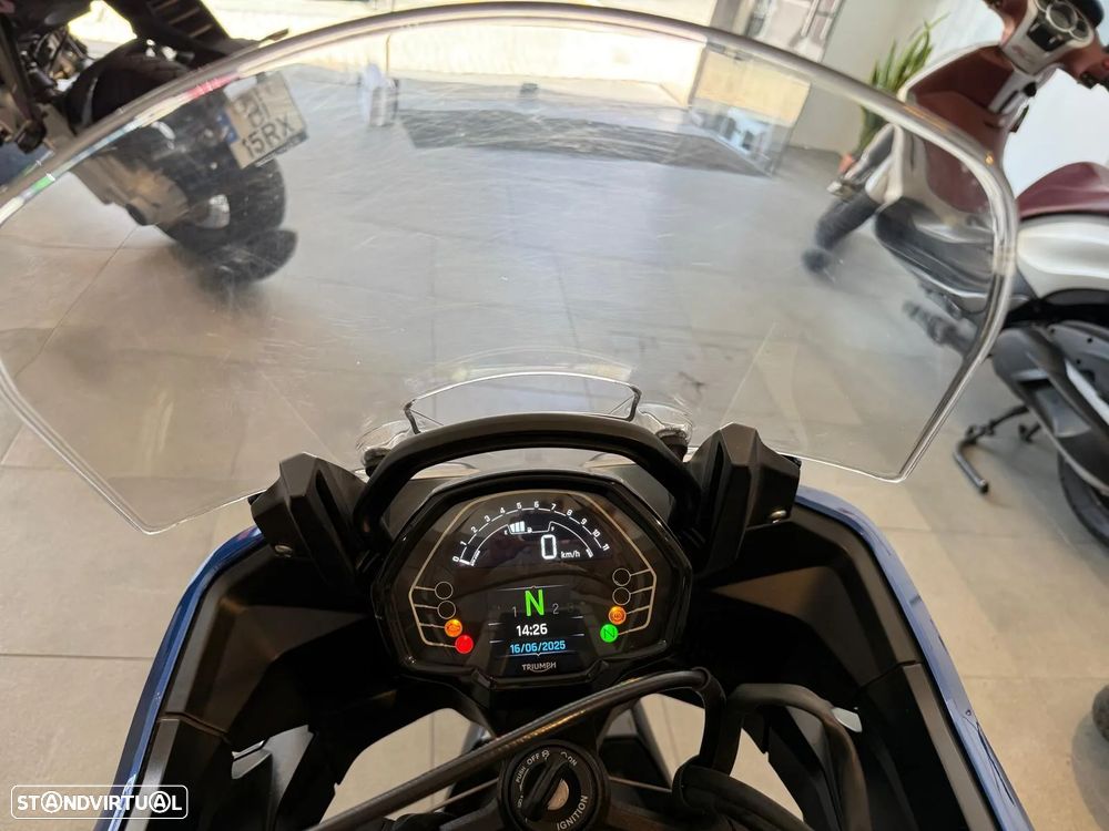 Triumph Tiger - 3