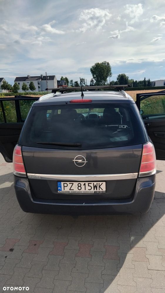 Opel Zafira 1.8 - 7