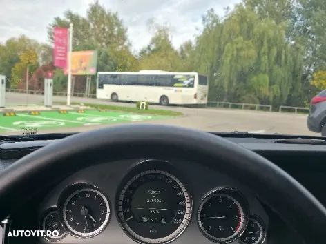 Mercedes-Benz E - 11