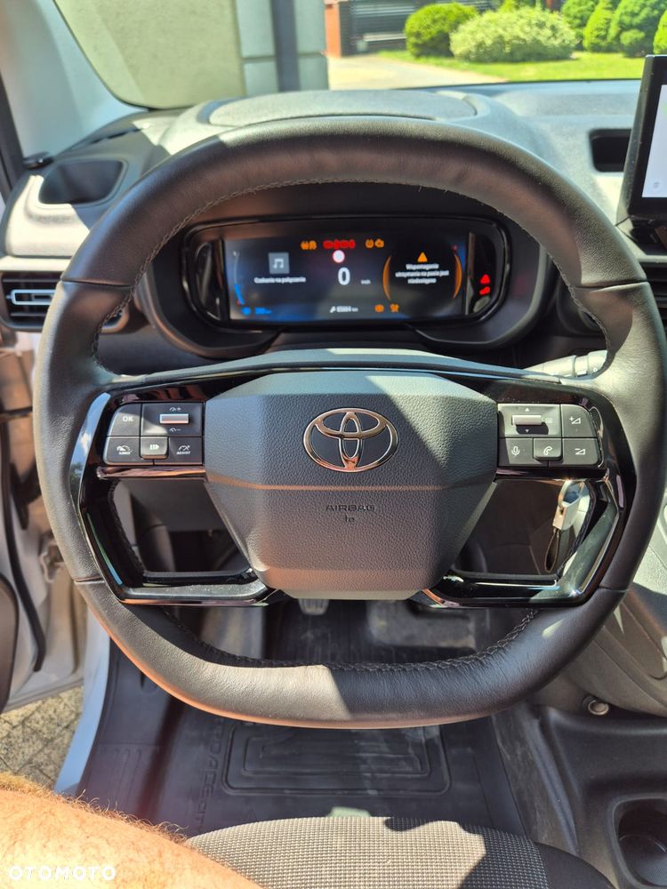 Toyota Proace City Verso 1.5 D-4D Business - 4
