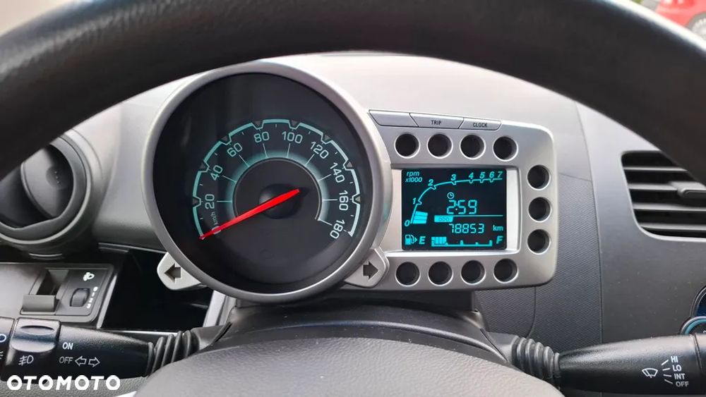 Chevrolet Spark 1.0 LS+ - 12
