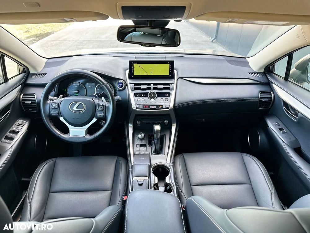 Lexus Seria NX 300h AWD Executive Plus - 26