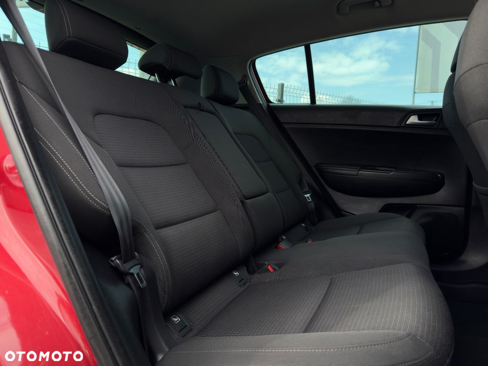 Kia Sportage 1.6 GDI 2WD Attract - 22