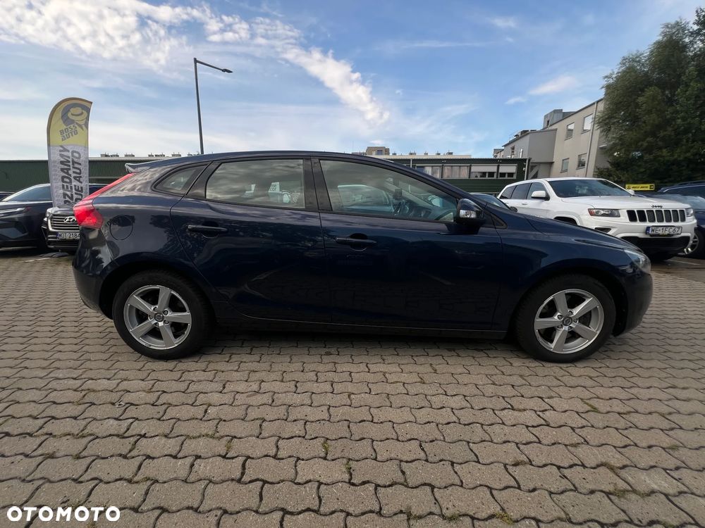 Volvo V40 - 10
