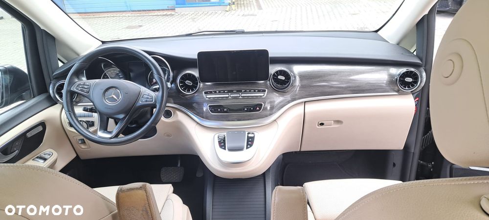 Mercedes-Benz Klasa V 300 d 4-Matic Avantgarde 9G-Tronic (d³ugi) - 4
