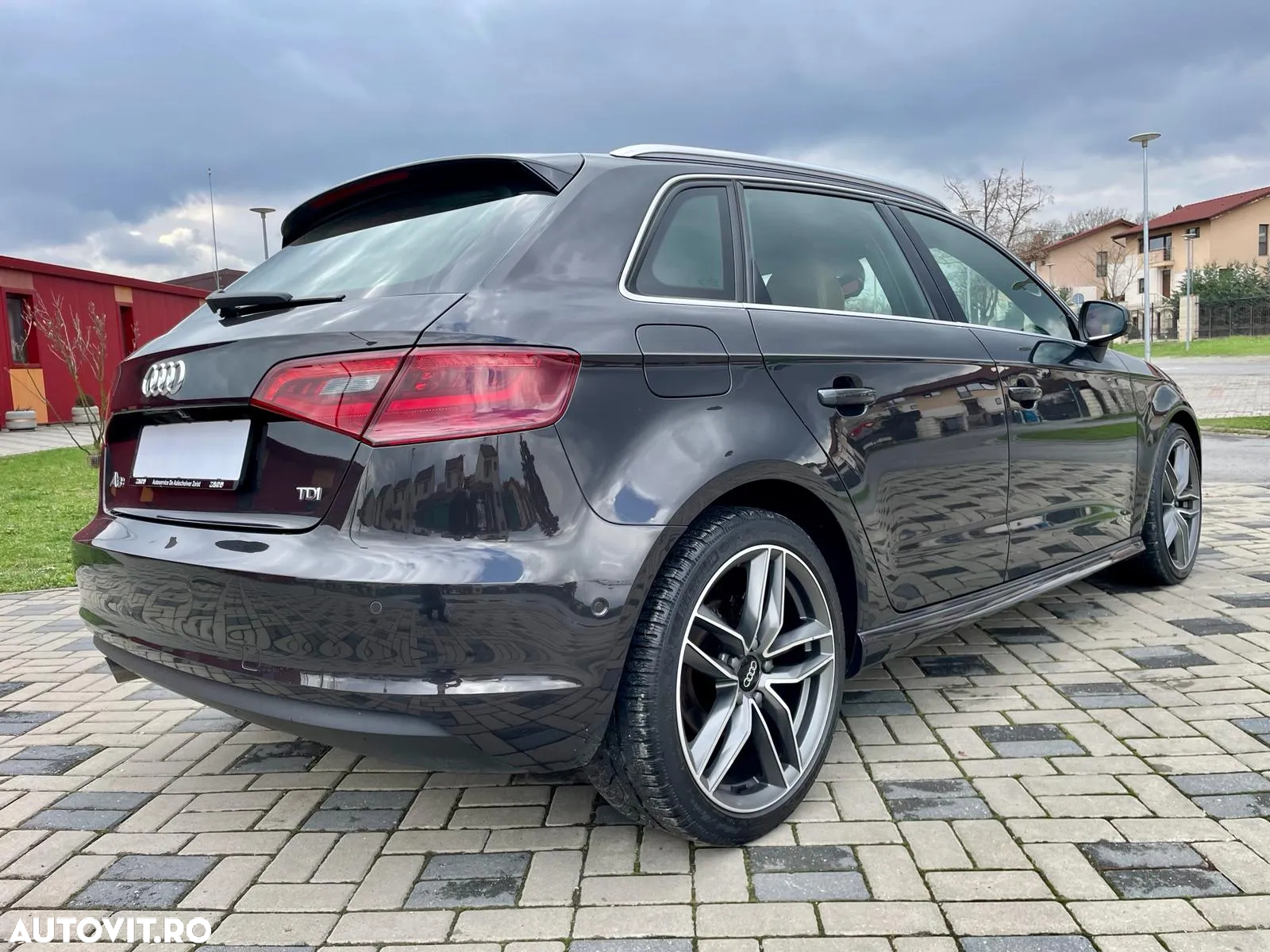 Audi A3 1.6 TDI Sportback (clean diesel) S line Sportpaket - 27