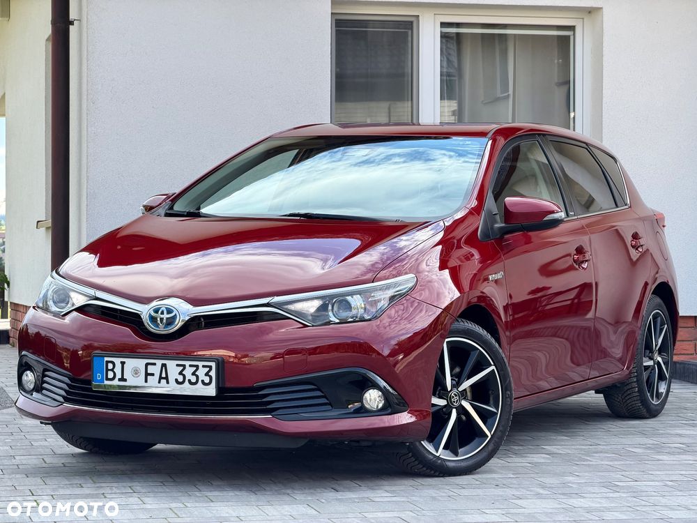 Toyota Auris 1.8 VVT-i Automatik Edition S+ - 1