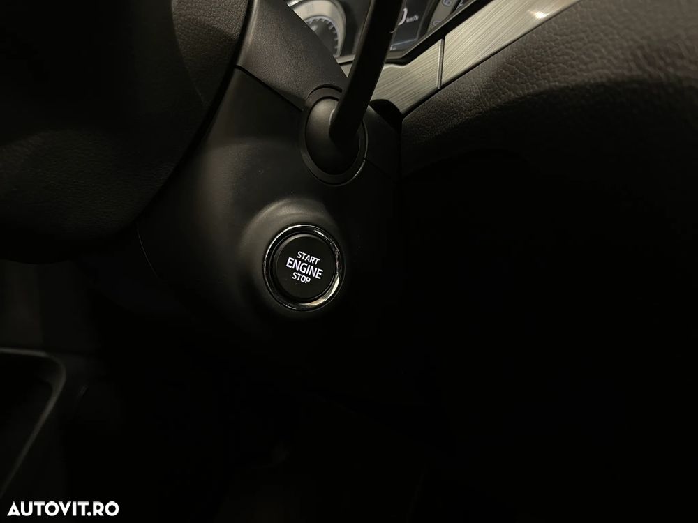 Skoda Superb 2.0 TDI DSG Ambition - 23