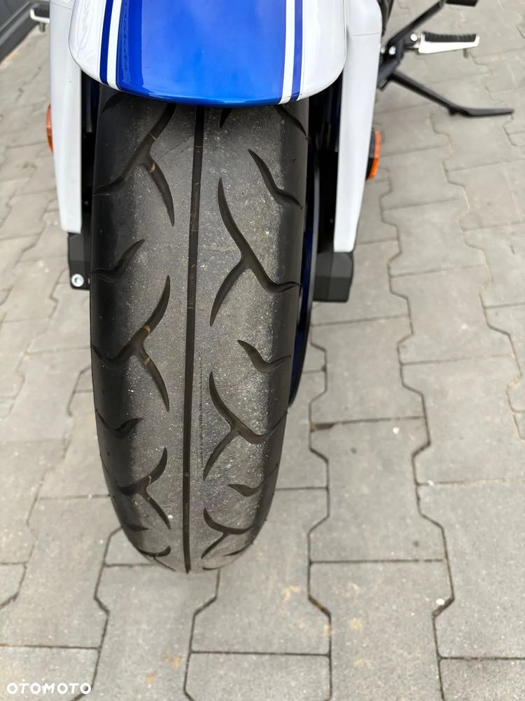 Suzuki Boulevard - 15