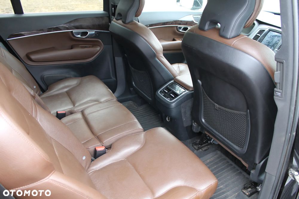 Volvo XC 90 T6 AWD Momentum - 12