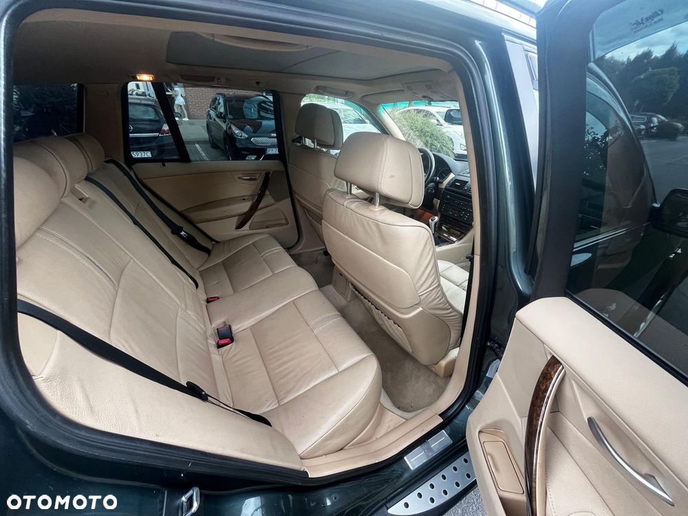 BMW X3 2.0d - 12