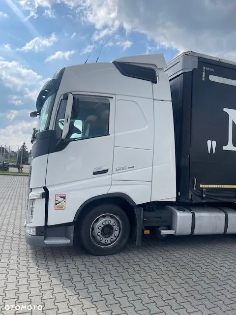 Volvo FH 500 MEGA - 2