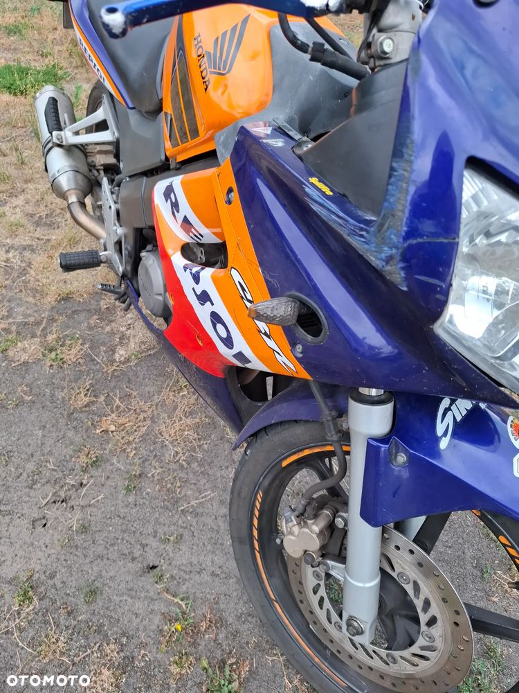 Honda CBR - 8