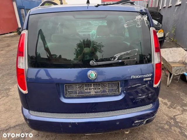 Skoda Roomster na czesci drzwi klapa maska zderzak - 4