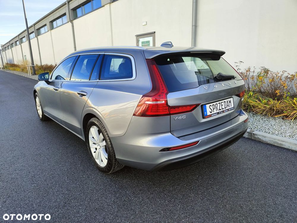 Volvo V60 D3 Momentum Pro - 6