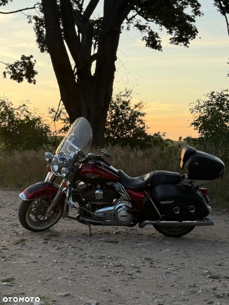 Harley-Davidson Touring Road King - 10