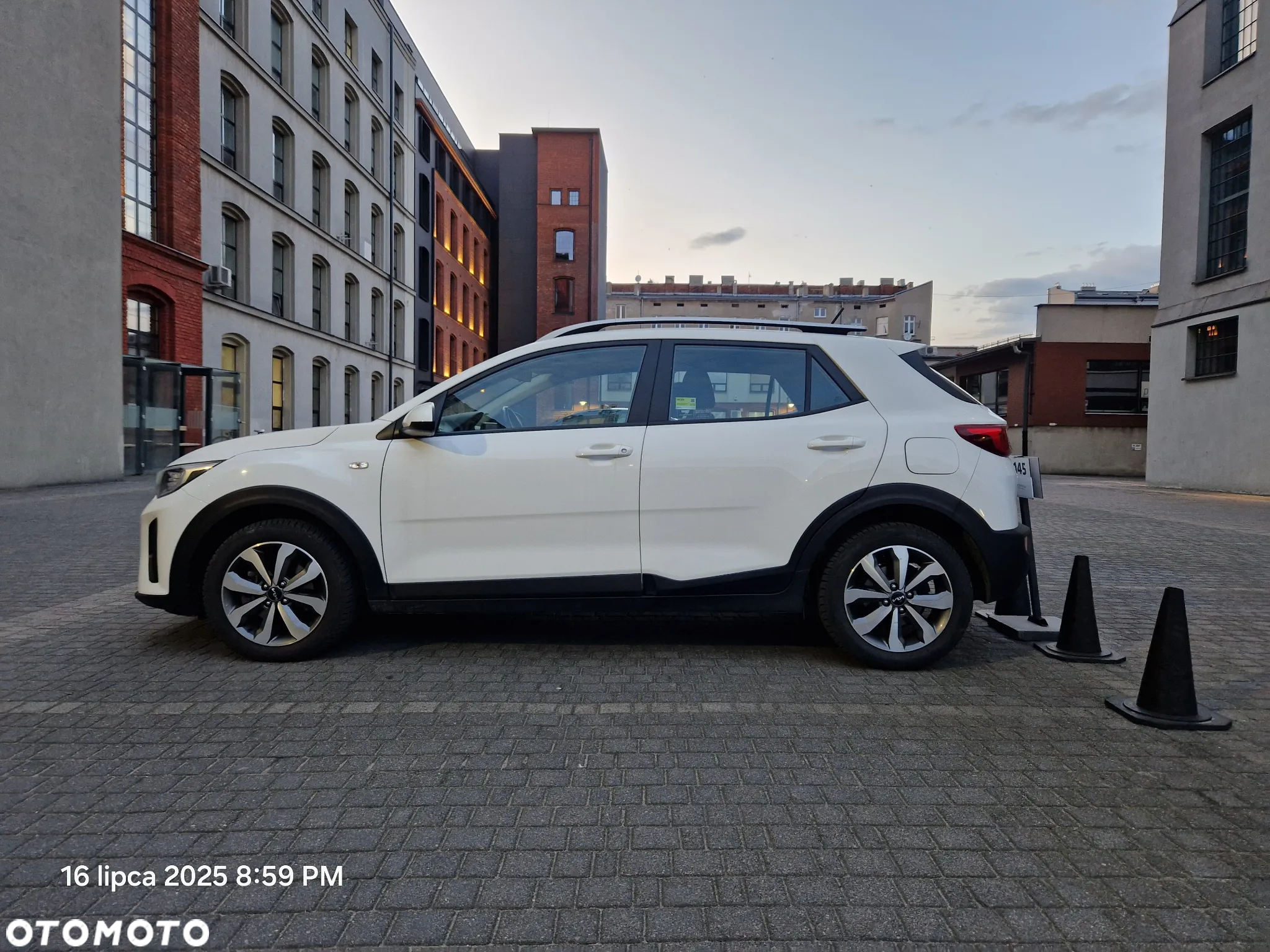 Kia Stonic 1.0 T-GDI M - 2