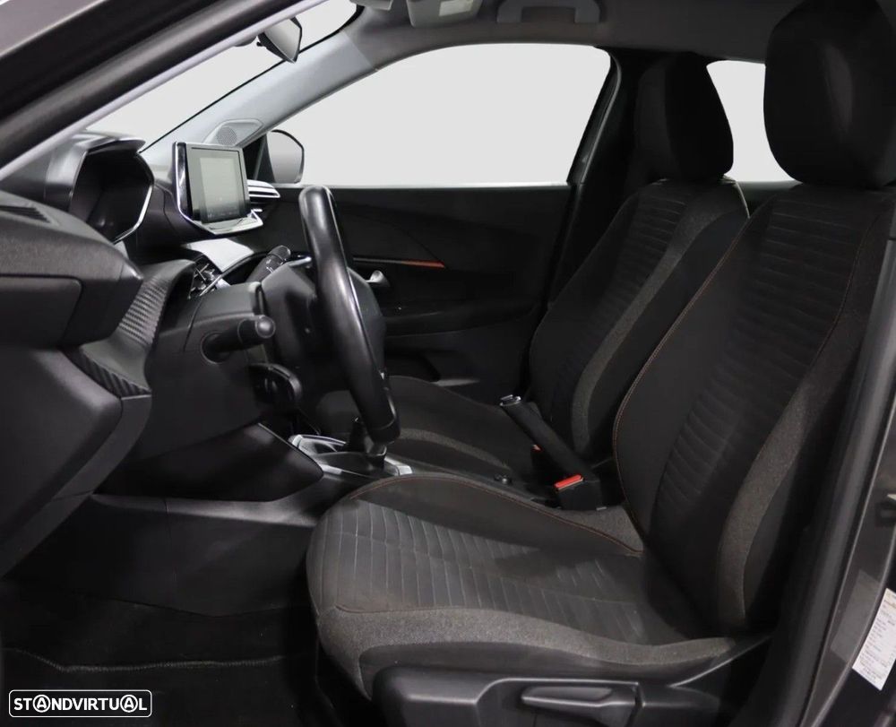 Peugeot 2008 - 7